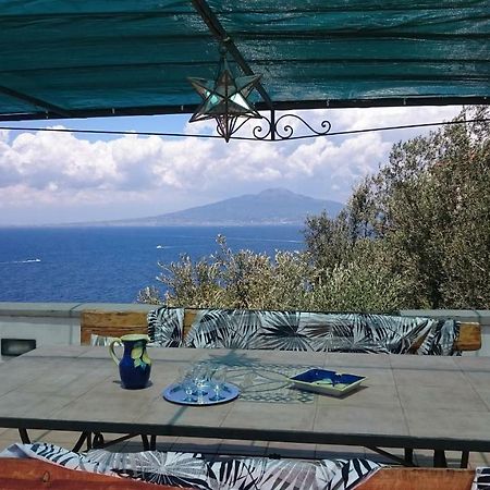 Villa L'Ulivina Соренто Екстериор снимка