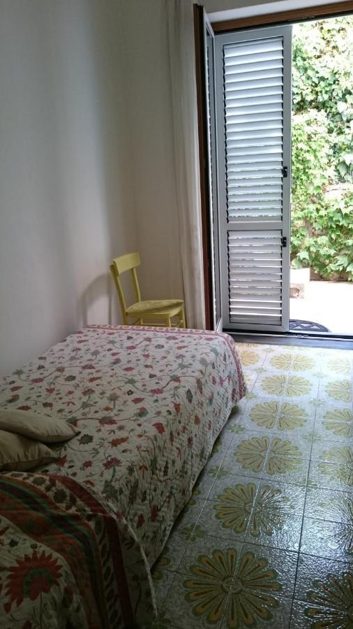 Villa L'Ulivina Соренто Екстериор снимка