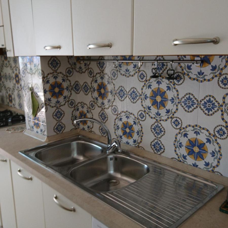 Villa L'Ulivina Соренто Екстериор снимка