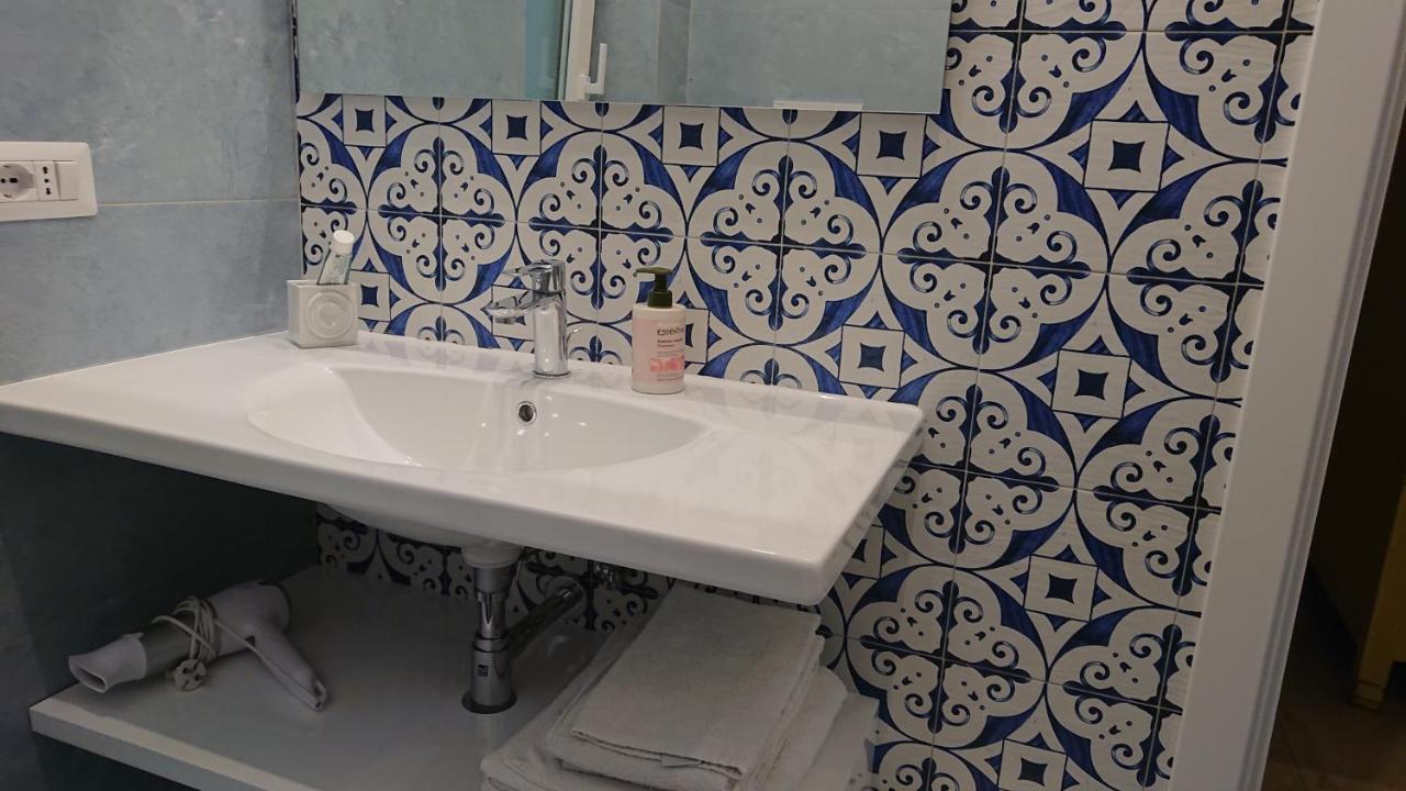 Villa L'Ulivina Соренто Екстериор снимка