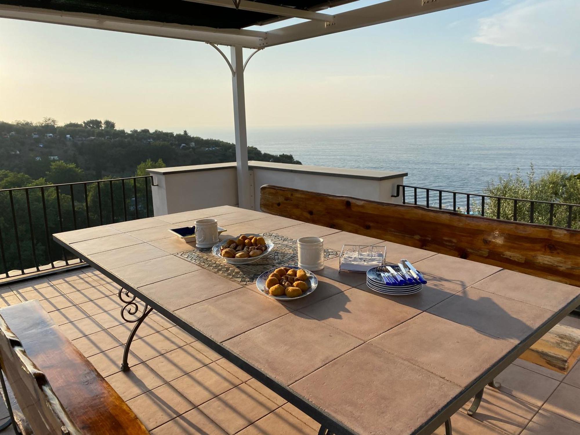 Villa L'Ulivina Соренто Екстериор снимка